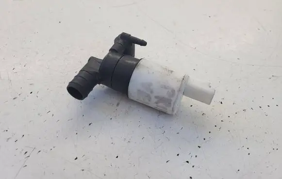 Opel Vivaro Windscreen/windshield washer pump 8200067015 9641553980 9641553880