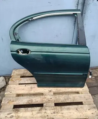 Jaguar X-Type Rear door 