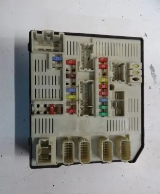 Renault Laguna III Comfort/convenience module 284B60012R 3400034653 519134415