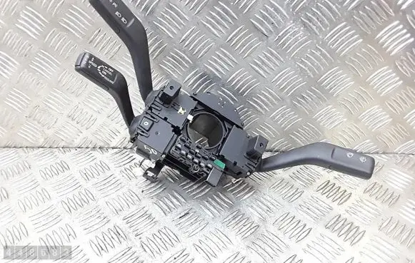 Volkswagen PASSAT B6 Wiper switch 3c5953513b
