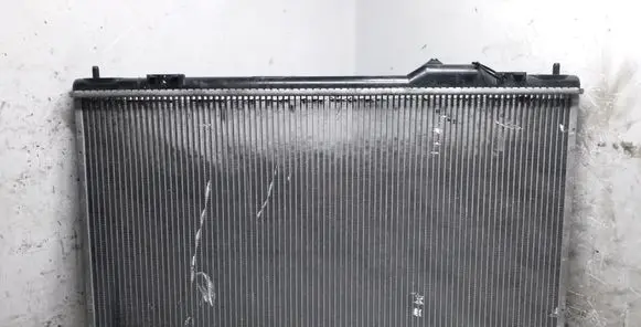 Lexus GS 300 350 430 450H Coolant radiator A11465070