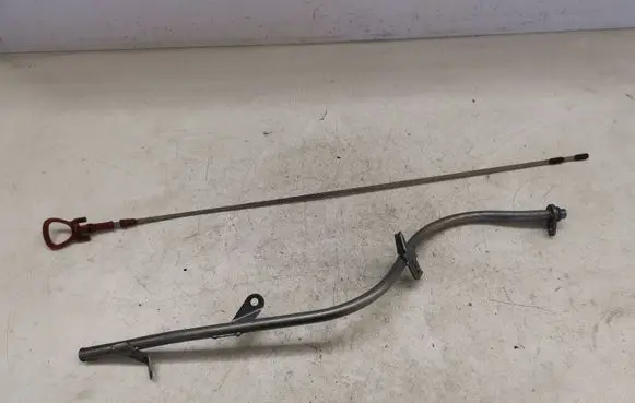 Mercedes-Benz C W205 Oil level dip stick A6516716