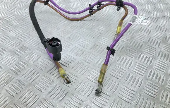 Audi A7 S7 4K8 Positive cable (battery) 4K0971227A