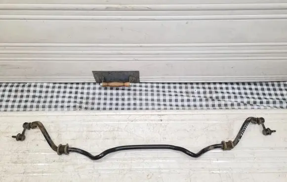 Subaru Forester SH Front anti-roll bar/sway bar