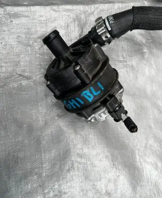 Maserati Ghibli Water pump 67005347 0392024053 23180206300