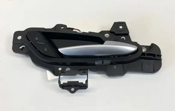 Alfa Romeo Stelvio Front door interior handle 