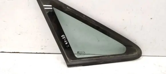 Opel Zafira A Front triangle window/glass 43R007022 DOT36 AS2