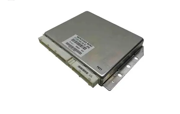 Mercedes-Benz S W220 Air suspension control unit module (rear) A2205450032