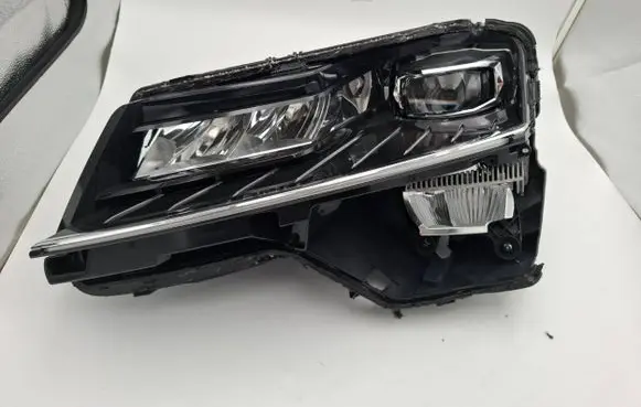Skoda Karoq Headlight/headlamp 57b941015b 00205175-07