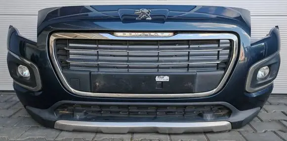 Peugeot 3008 I Front bumper
