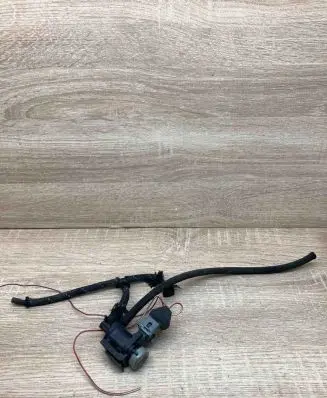 Audi A4 S4 B6 8E 8H Turbo solenoid valve 1J0906283A WithPlug