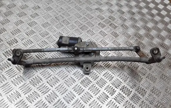Volkswagen Golf IV Front wiper linkage 