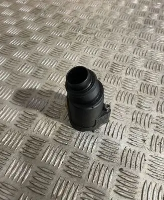 Volkswagen PASSAT B7 Intercooler hose/pipe 03L131111G 322063 50031830000