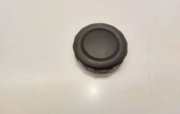 Volkswagen PASSAT B6 Seat adjustment knob 8K0881671