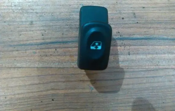 Renault Megane I Electric window control switch 838099g