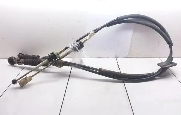 Volvo S60 Gear shift cable linkage 8689481 6070995
