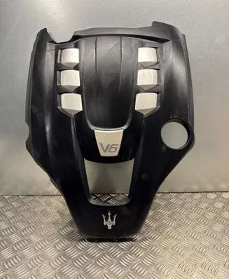 Maserati Ghibli Engine cover (trim)