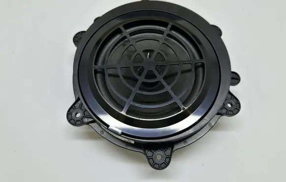 Porsche Macan (95B) Rear door speaker 7PP035710C 07292023 3619410010