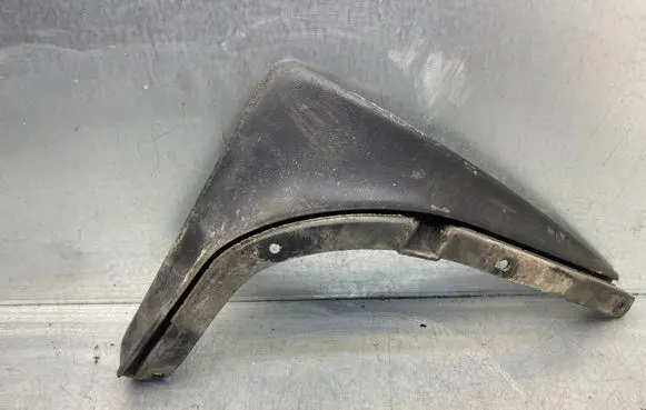 Skoda Octavia Mk2 (1Z) Rear mudguard 1Z0821821B41