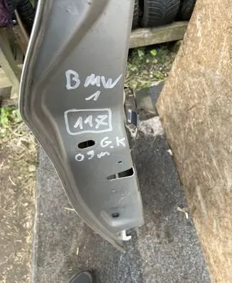 BMW 1 E81 E87 Rear door