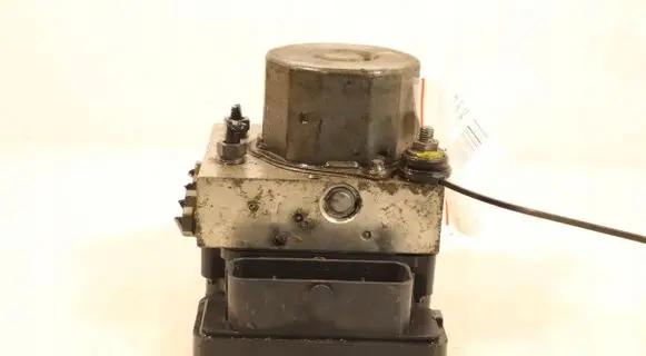 Skoda Fabia Mk2 (5J) ABS Pump 6R0907379BJ