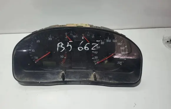 Volkswagen PASSAT B5 Speedometer (instrument cluster) 3B0919861J 110008793023
