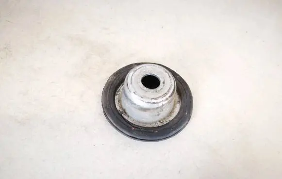 Skoda Octavia Mk1 (1U) Front coil spring rubber mount 1j0412319c