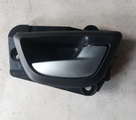 Volvo XC90 Rear door interior handle