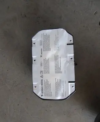 Ford C-MAX II Passenger airbag 624690300A 100530698 AM51R042B84BA
