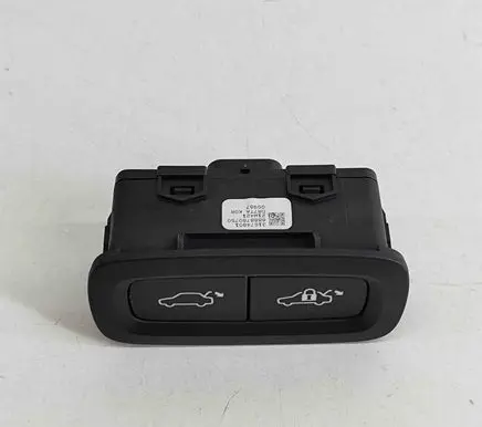 Polestar 2 Tailgate/boot open switch button 31674801