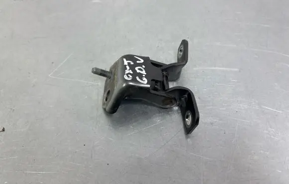 Mazda CX-5 II Rear door upper hinge 