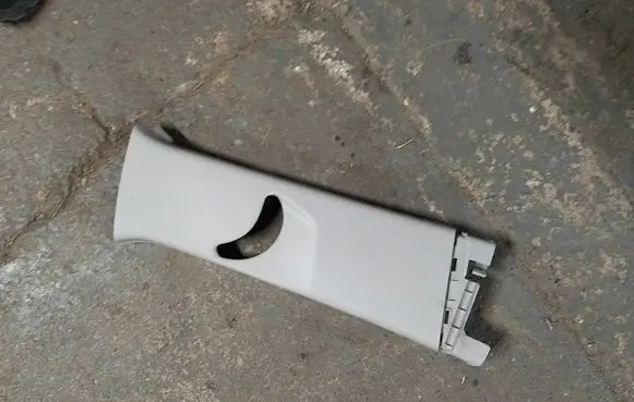 Peugeot 108 (B) pillar trim (top) 624110H070