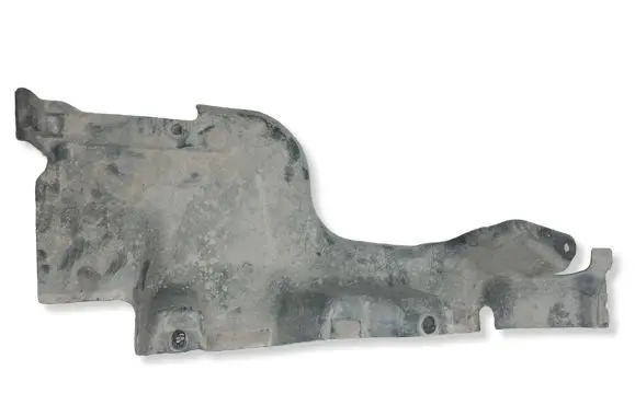 Volkswagen Multivan T5 Rear underbody cover/under tray 7H0825211