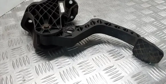 Clutch pedal