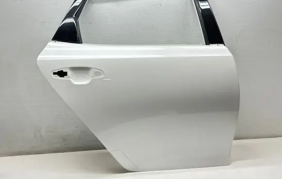 KIA Optima Rear door