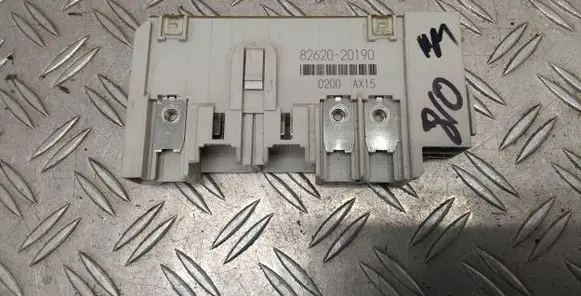 Toyota Verso Fuse module 8262020190