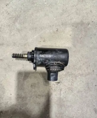 BMW 6 G32 Gran Turismo Valve oil control 7643073