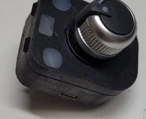 Audi Q3 8U Wing mirror switch 8U0959565B 121804S