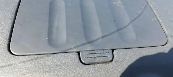 Ford Fusion Glove box