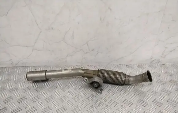 Audi A8 S8 D5 EGR valve line/pipe/hose 4N0253343