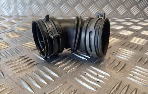 Volkswagen Golf V Intercooler hose/pipe 03C145747C