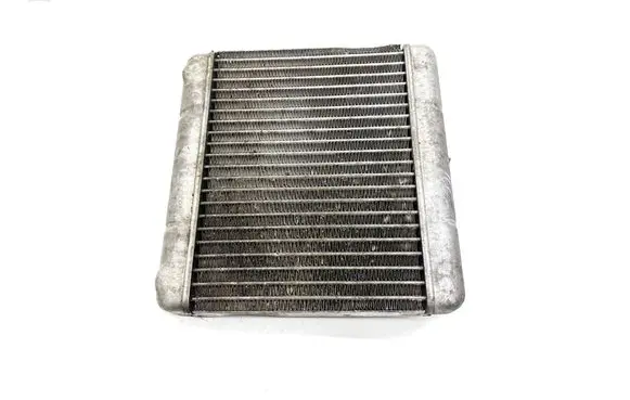 BMW 5 F10 F11 Engine oil radiator M9056003 7570103