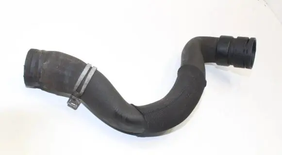 Opel Insignia A Engine coolant pipe/hose