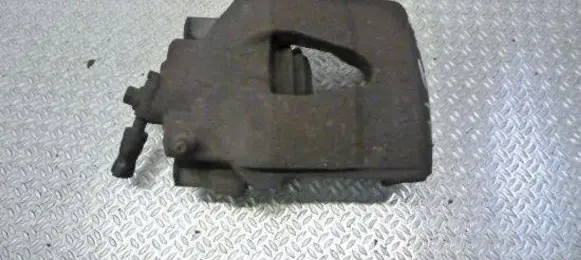 Volkswagen Golf V Front brake caliper