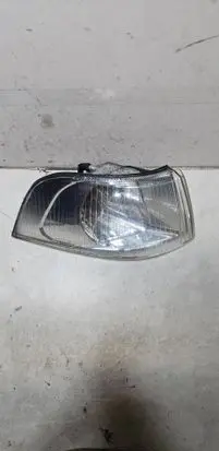 Volvo S40, V40 Front indicator light 18A113B E130893 01E130893