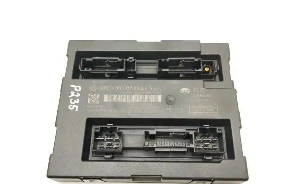Audi A8 S8 D4 4H Comfort/convenience module 4H0907064FD