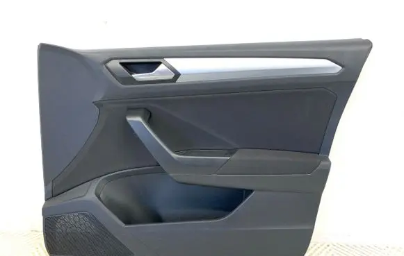 Volkswagen T-Roc Front door card panel trim