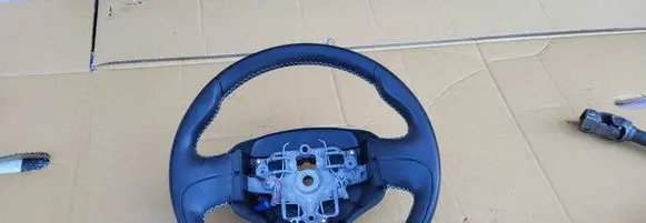 Citroen C3 Picasso Steering wheel 96848990 6099292