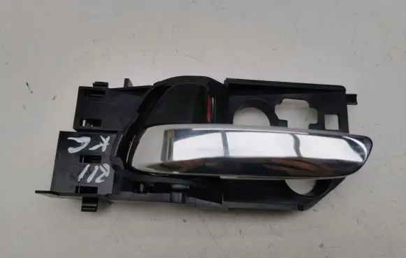 Honda HR-V Rear door interior handle