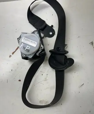 BMW X5 E70 Front seatbelt 0713E7F133